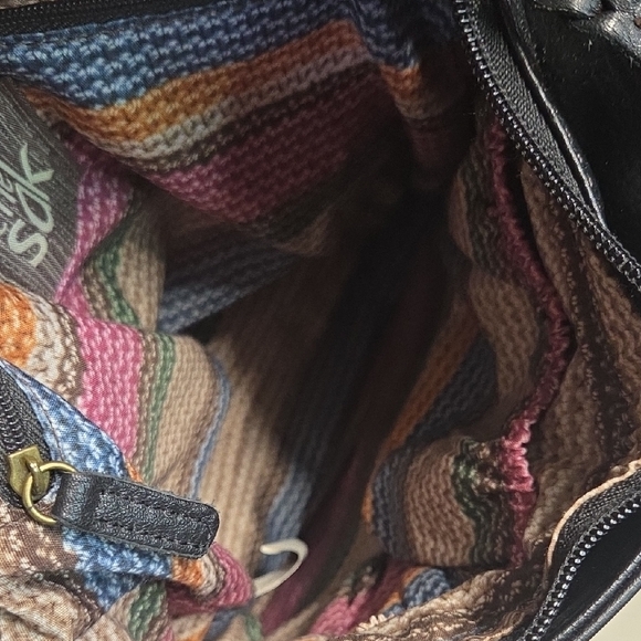 The Sak Black Leather Messenger Bag - Picture 5 of 7